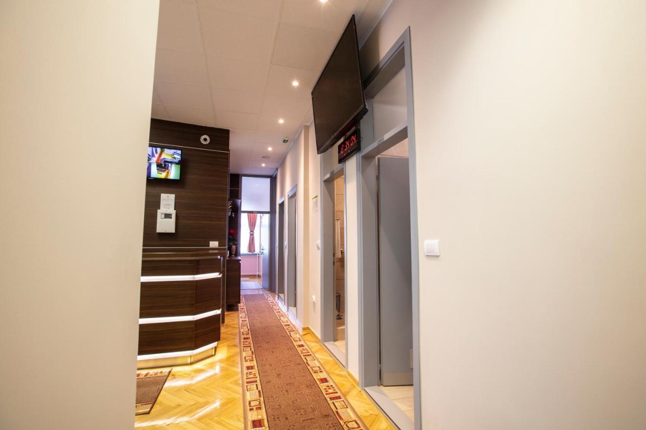 Hostel amd Belgrad Exterior foto