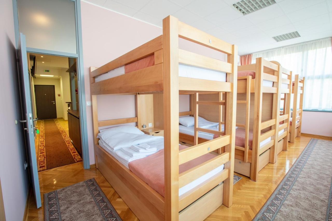 Hostel amd Belgrad Exterior foto